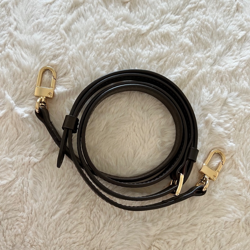 SOLD - bag leather adjustable strap